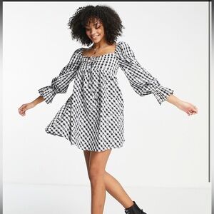 NWT The Frolic Boho Fairy Cottage Black White‎ Check Daisy Floral Flowy Dress 6